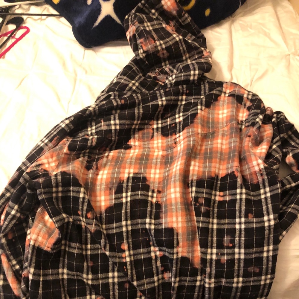 VLONE - Picture 3 of 3